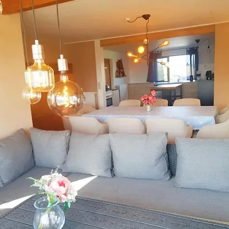 Summer Tucked Away In Coastal Area *