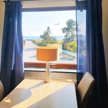 Summer Tucked Away In Coastal Area * Norreby (Sjaelland og Oerne)